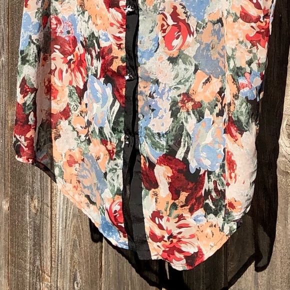 Mauve floral sleeveless top size large - Picture 13 of 16